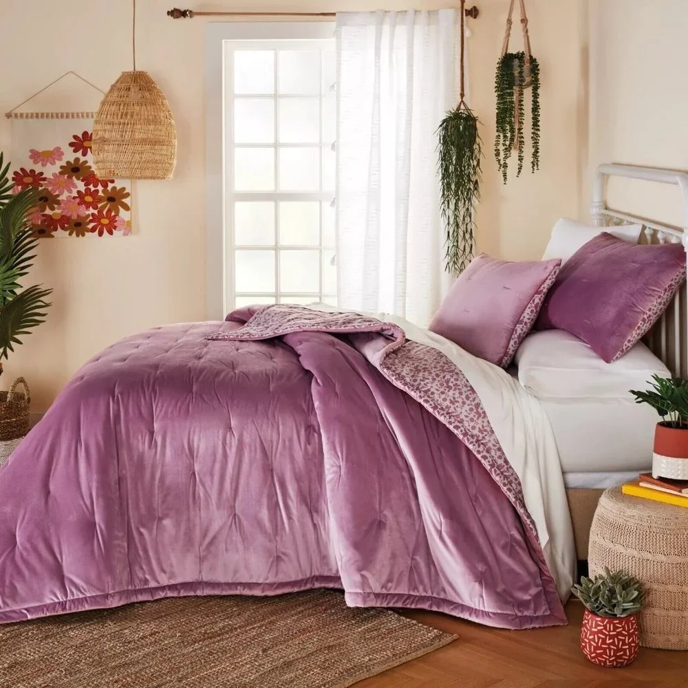 new Wild Sage Velvet Floral 3-pc Reversible 8lb KING Quilt Set Mauve Orchid Pink